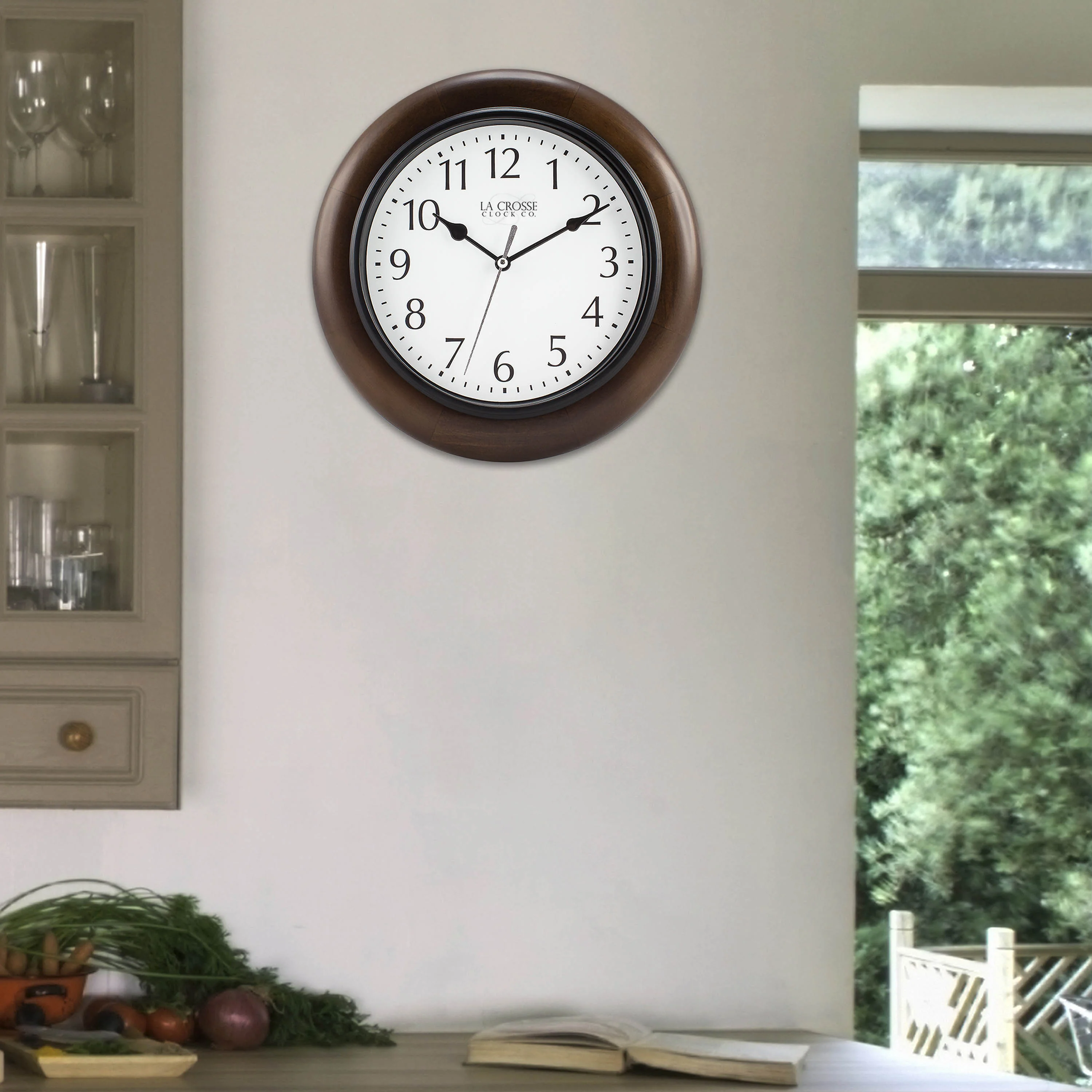 404-2625 10-inch Linwood Wall Clock - Image 7