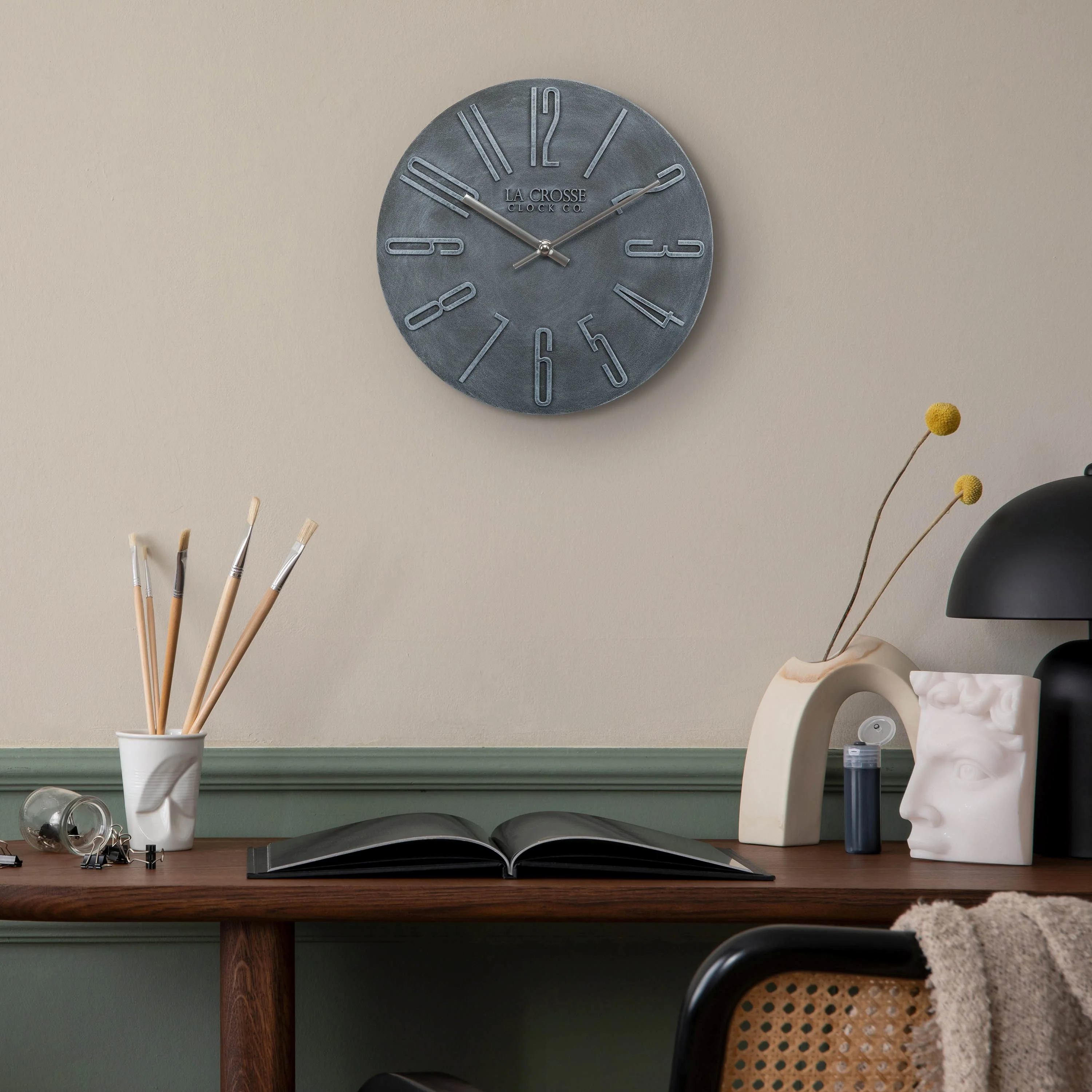 404-3028B 11-inch Cormac Wall Clock - Image 6