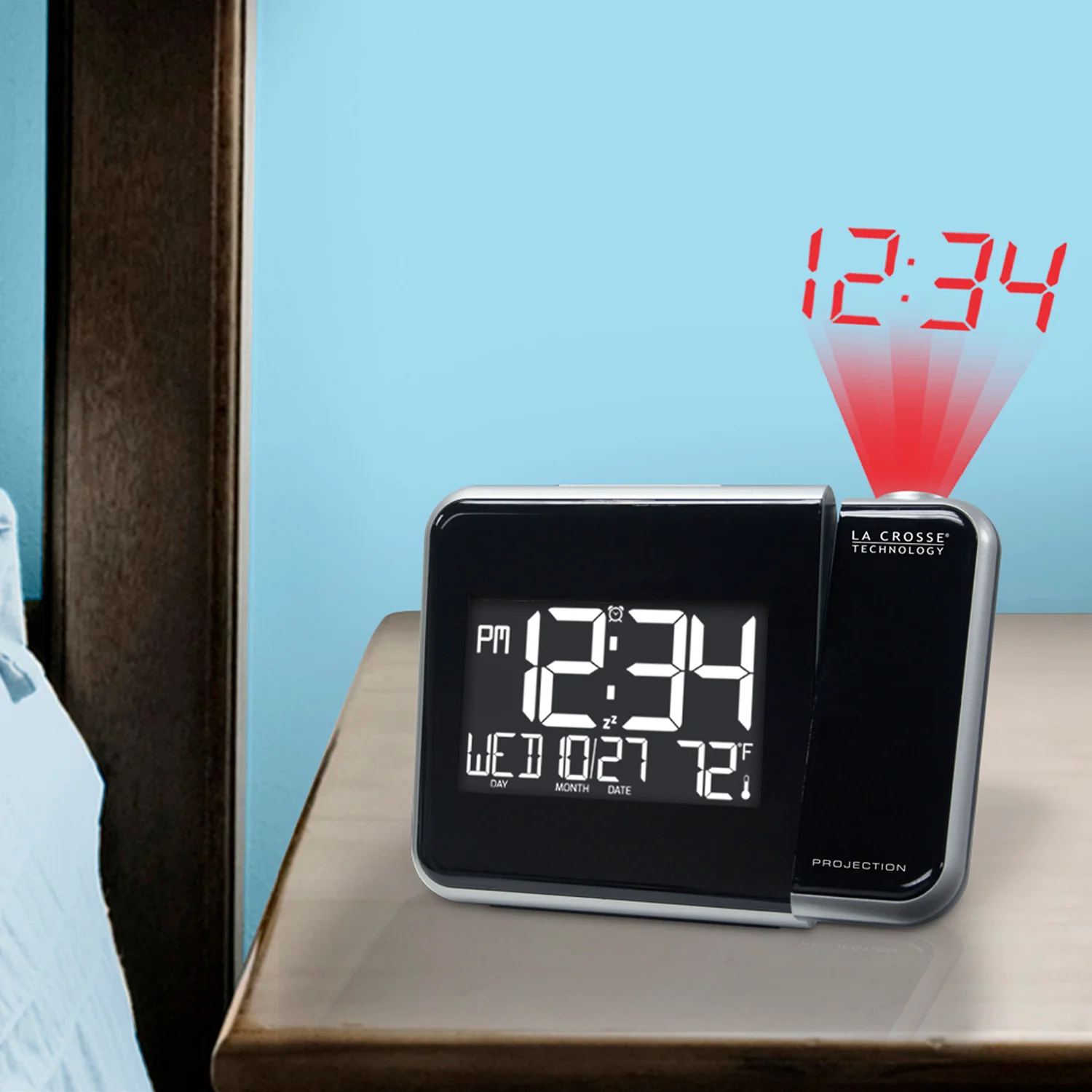 Projection Alarm Clock with Indoor Temperature - Image 4