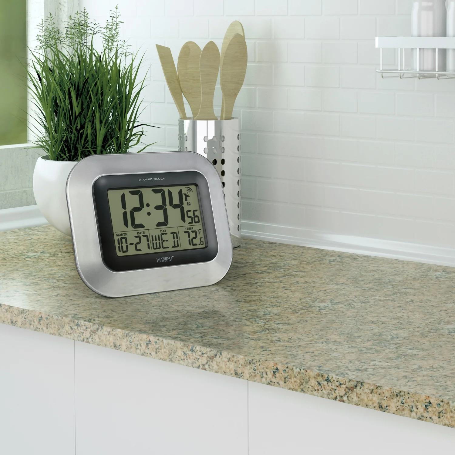 WT-8005U-S Atomic Digital Wall Clock with Indoor Temperature and Date - Image 4